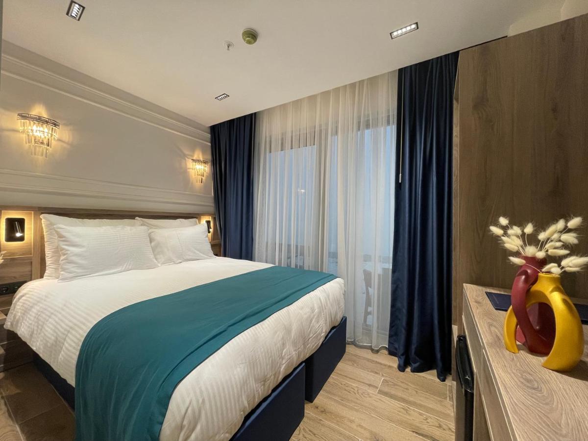 Mona Bosphorus Hotel Istanbul Bagian luar foto