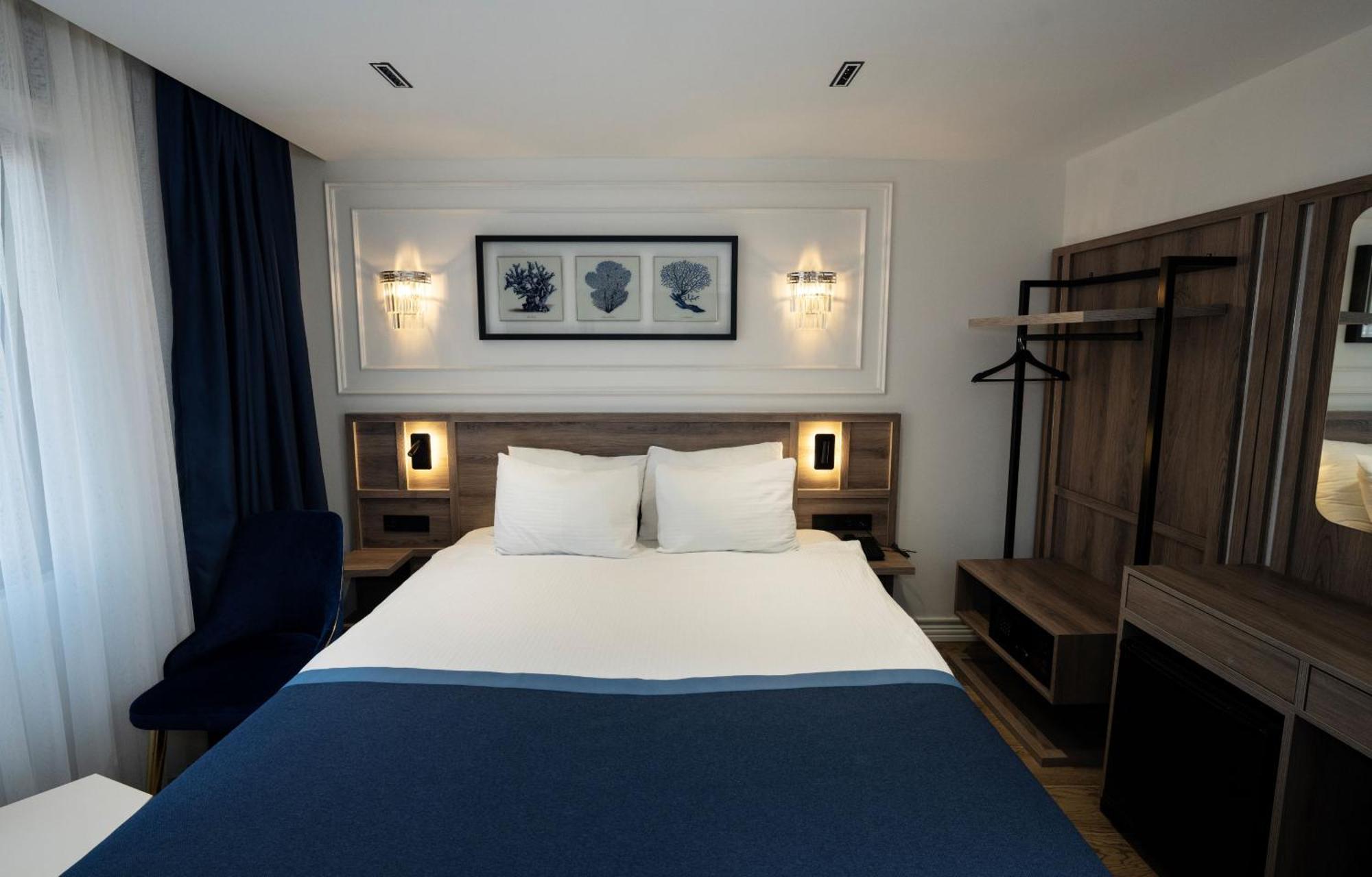 Mona Bosphorus Hotel Istanbul Bagian luar foto